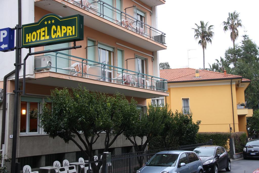 Hotel Capri Diano Marina Kültér fotó